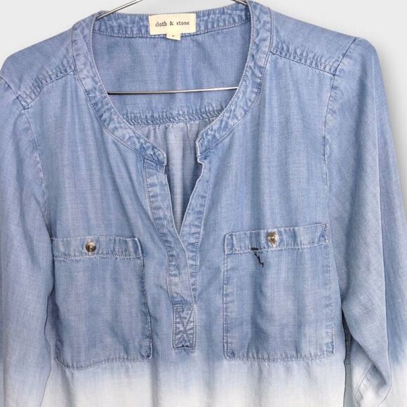 Cloth & Stone Anthropologie Blouse Sz Large Blue Ombre Denim Chambray - Picture 2 of 9